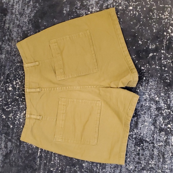 Universal Thread Shorts - Picture 3 of 3